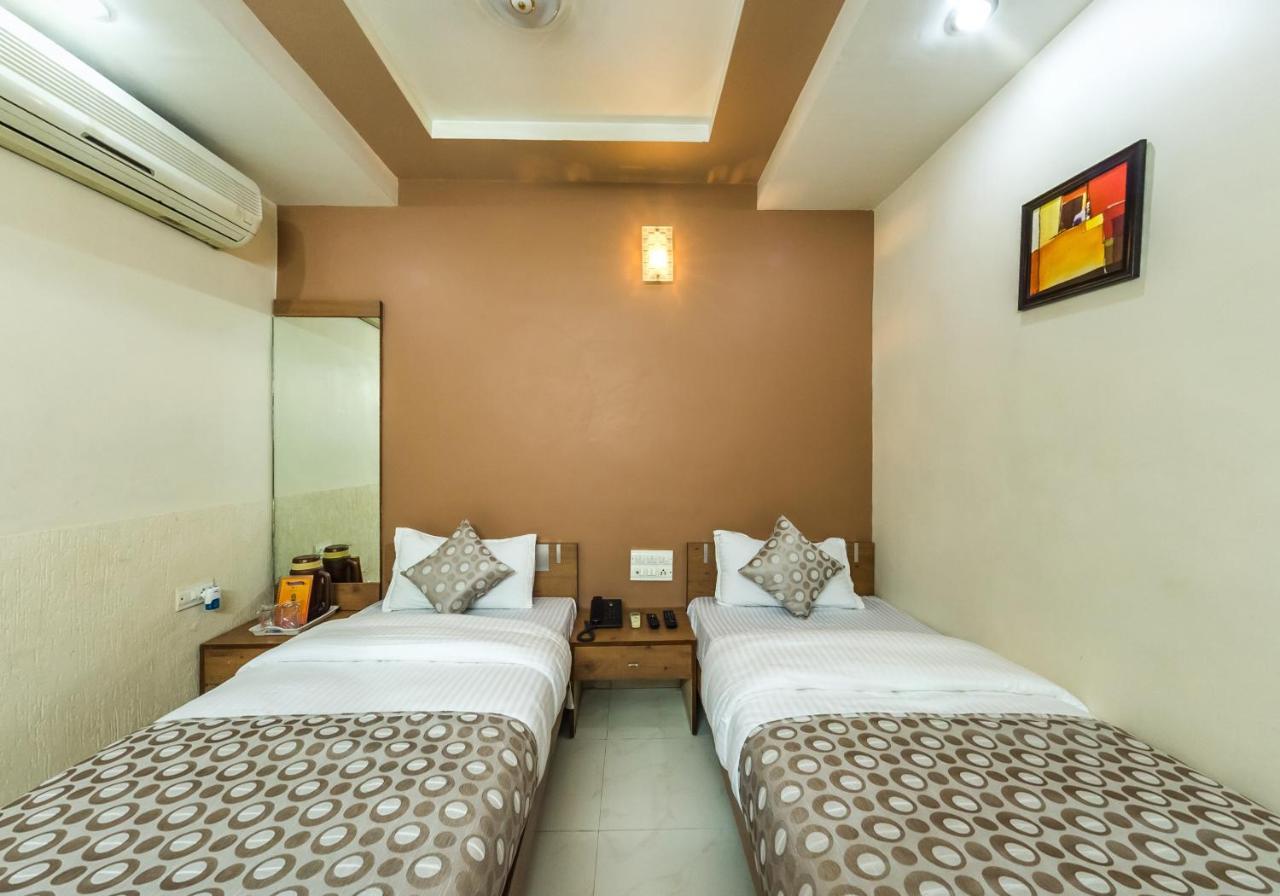 Hotel Rudra Regency Amhedabad Dış mekan fotoğraf